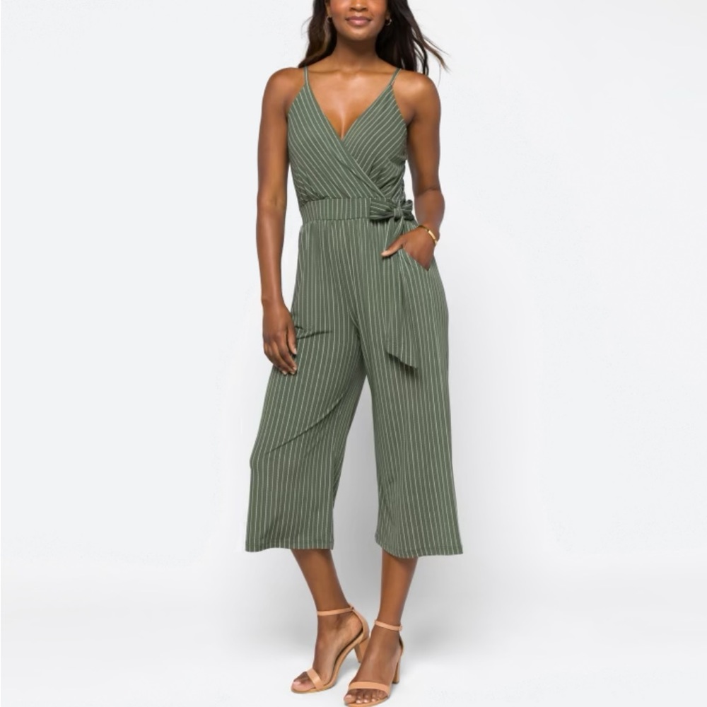 XL green cropped jumpsuit